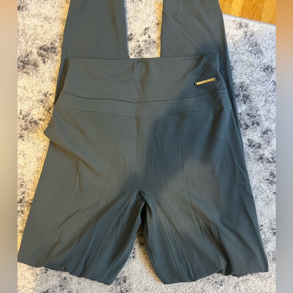 Gymshark X Whitney Simmons leggings